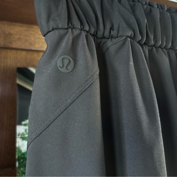 Lululemon Keep Moving Pants | Black | Size 4 - Picture 9 of 14